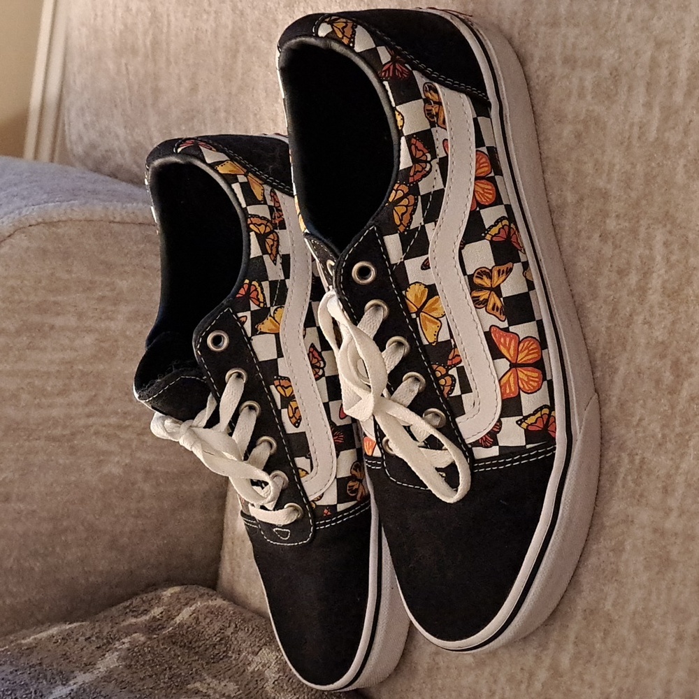 Vans low top sneakers